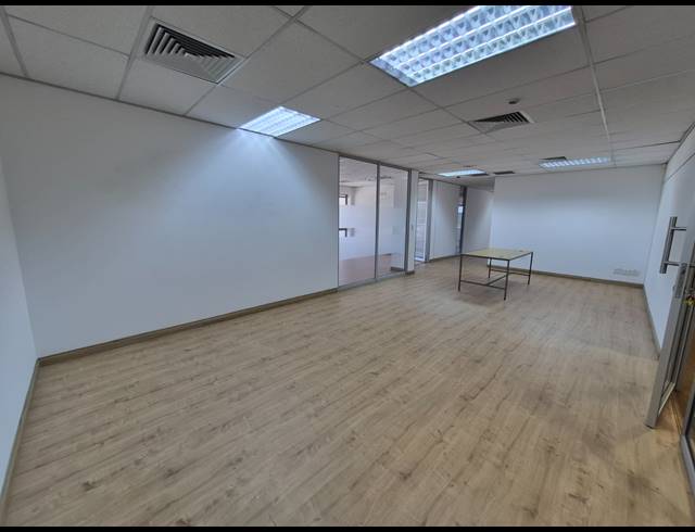 217M² OFFICE TO LET IN RIVONIA